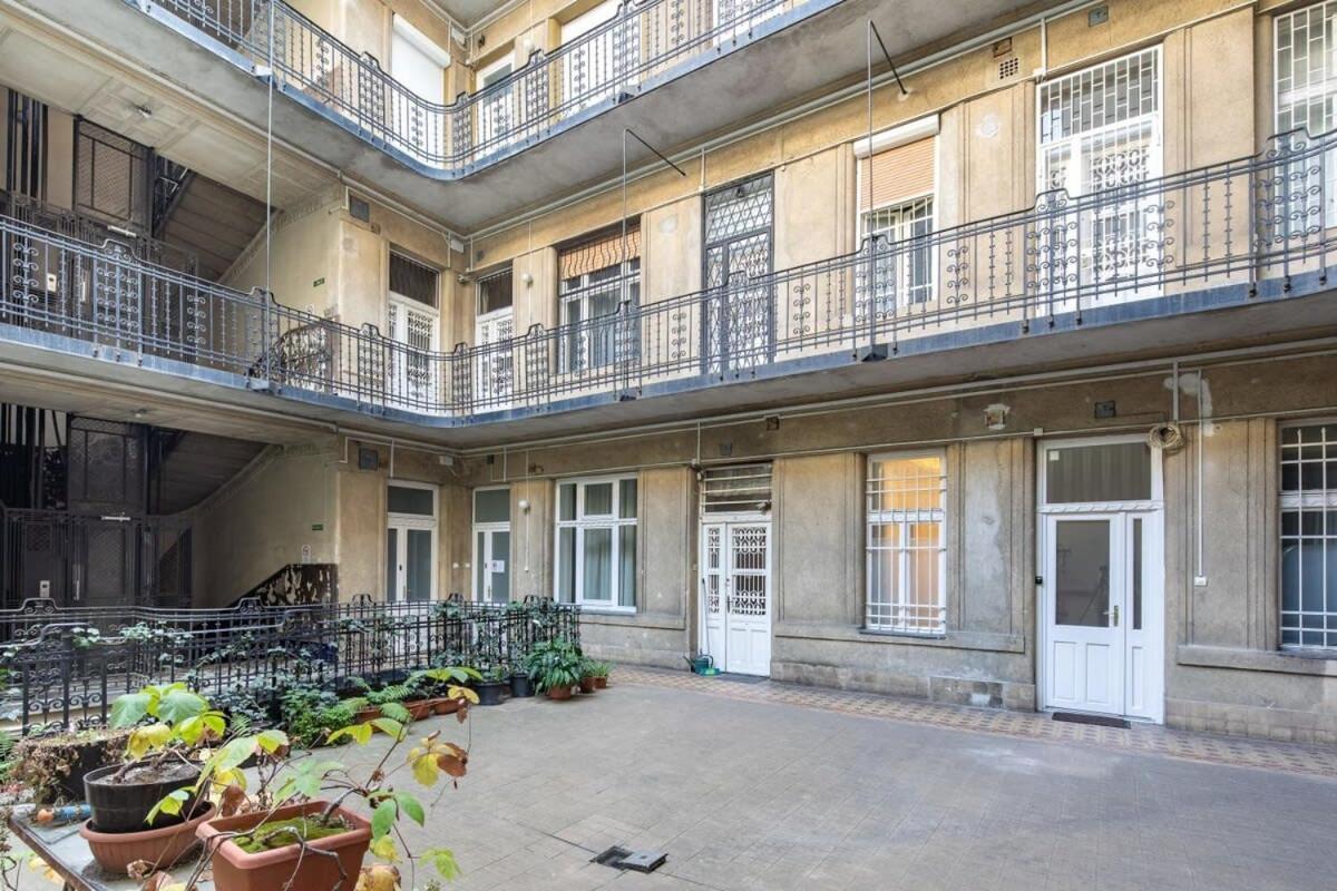 For Solo Traveller Appartement *